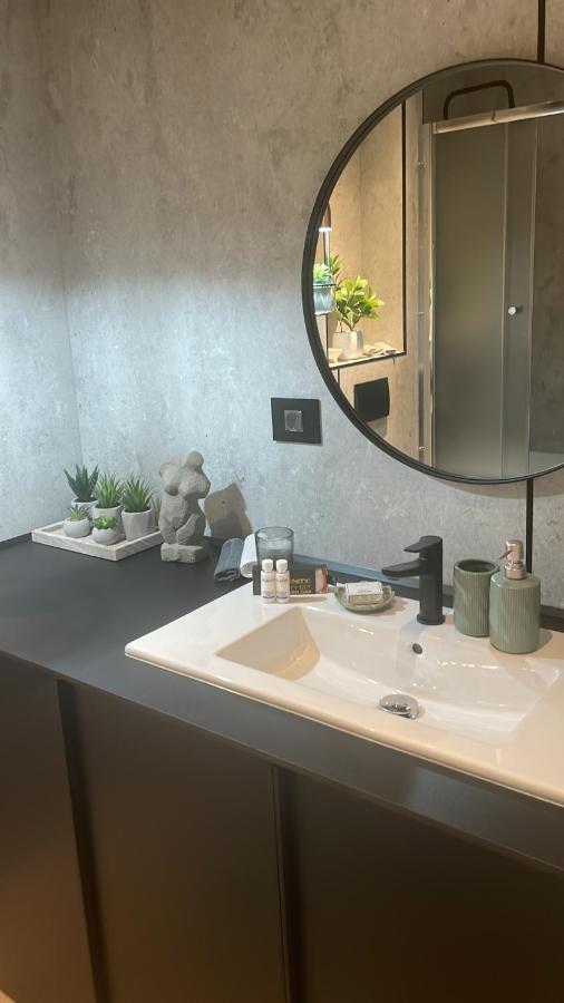 Luxury By The Lake Ap 28 Sibiu Ngoại thất bức ảnh