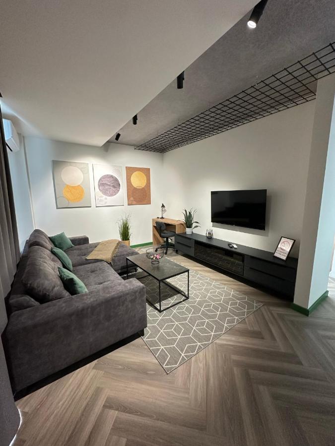 Luxury By The Lake Ap 28 Sibiu Ngoại thất bức ảnh